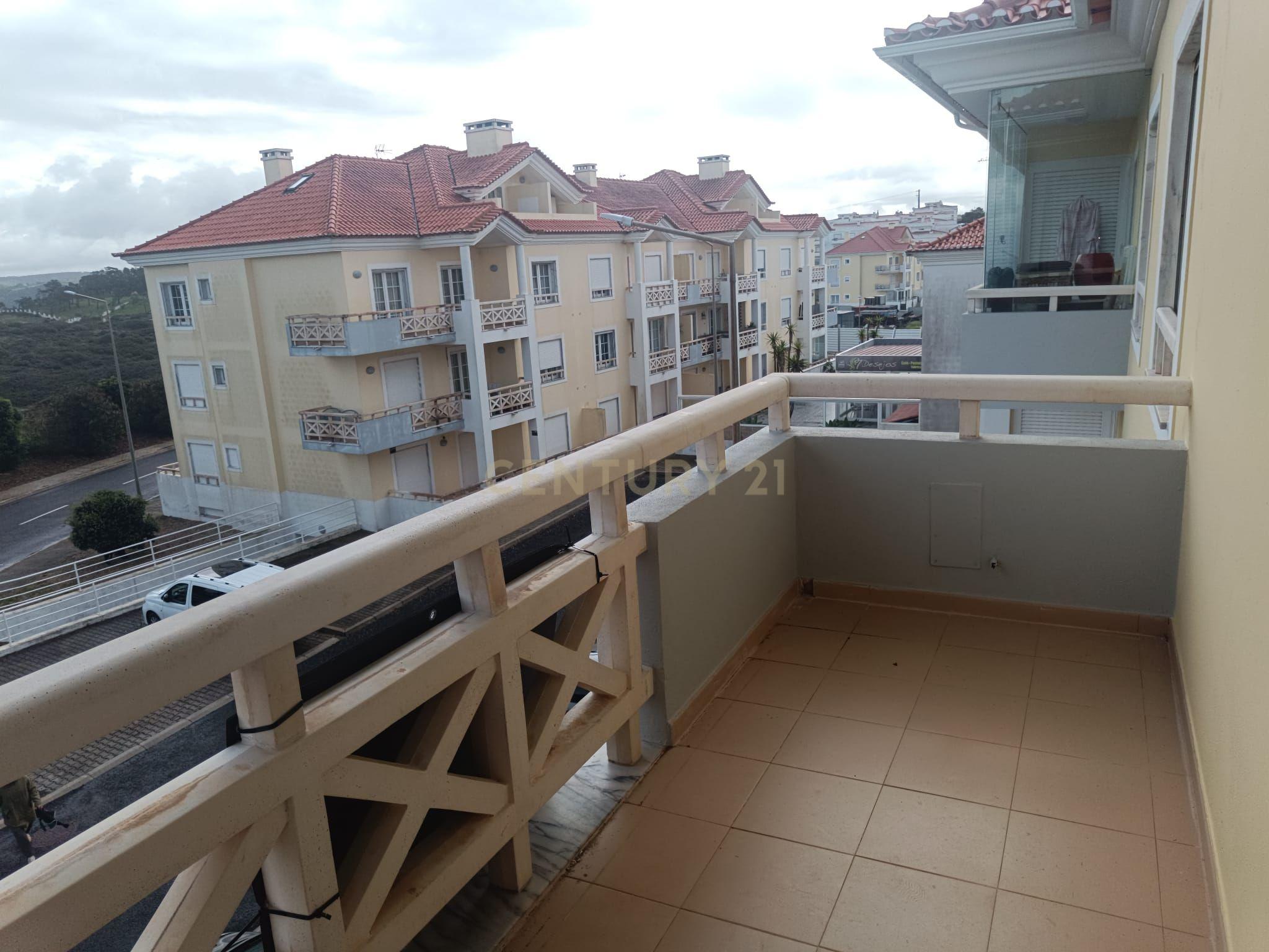 🏡 Apartamento Duplex T3/T4 na Ericeira – Vista Mar e Serra! 🌊⛰️ - Image 5
